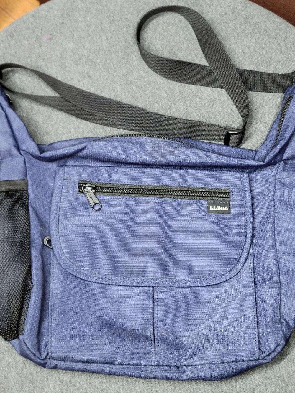 L.L. Bean crossbody bag navy blue good condition